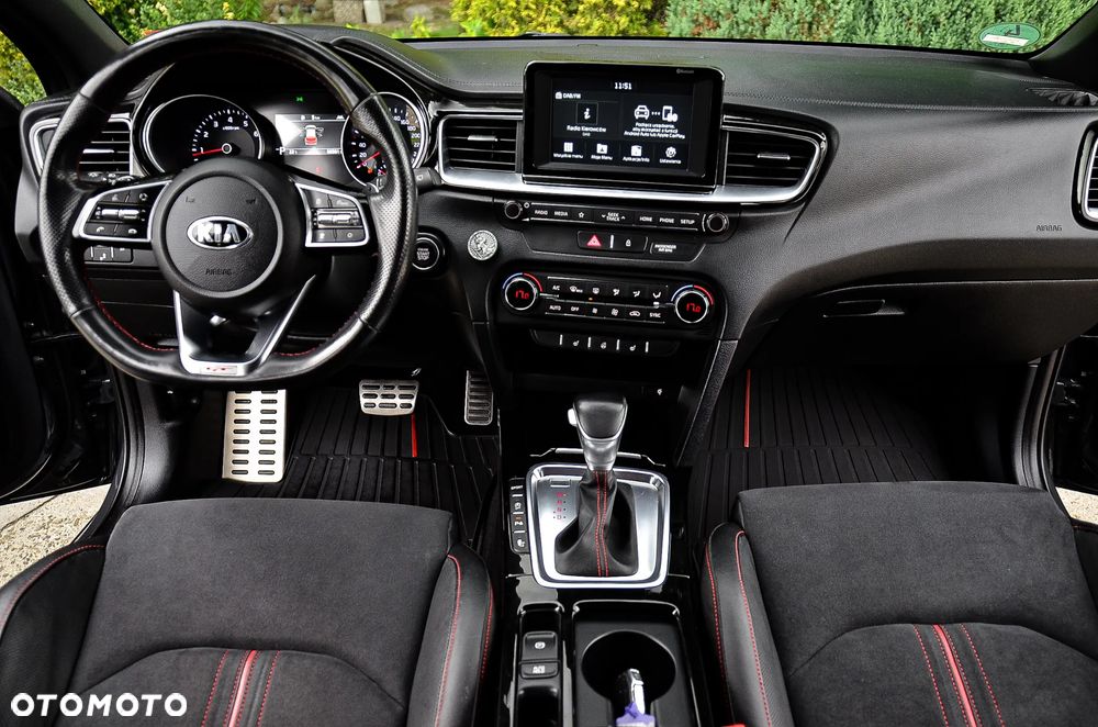 Kia Ceed 1.6 T-GDI DCT7 OPF GT - 32