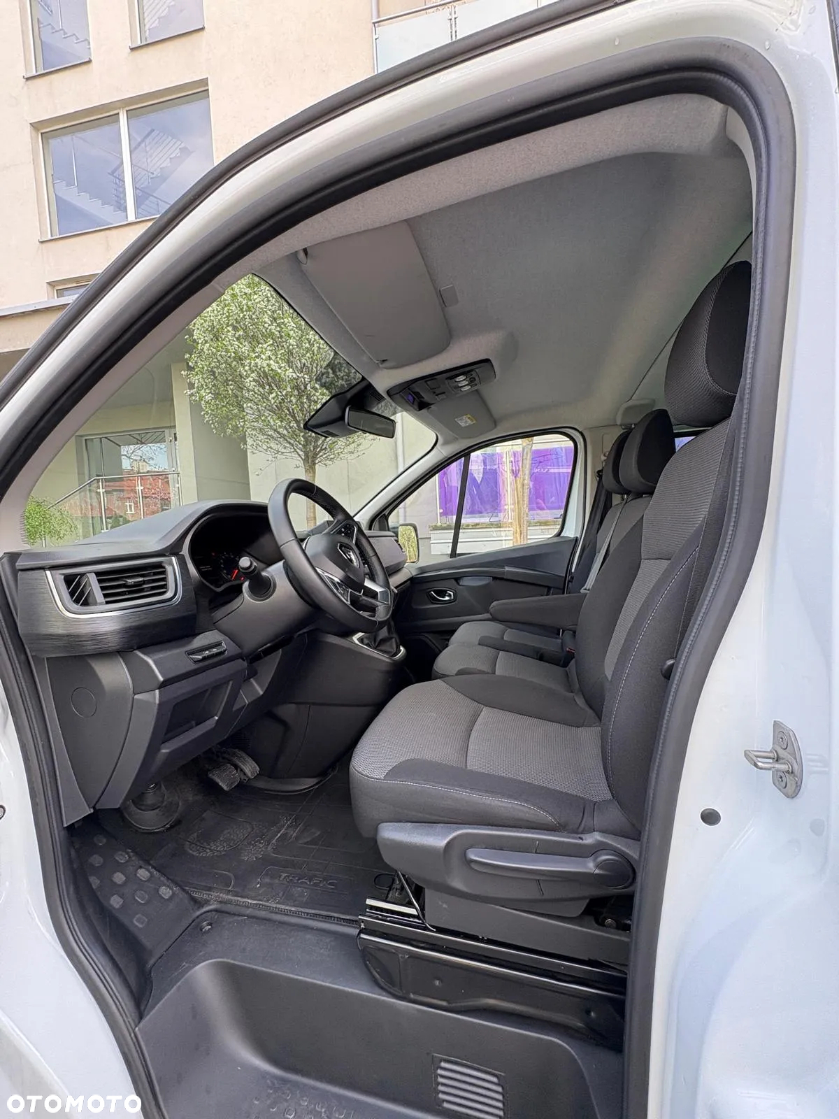 Renault Trafic Kombi 2.0 Blue dCi L2 Equilibre EDC - 11