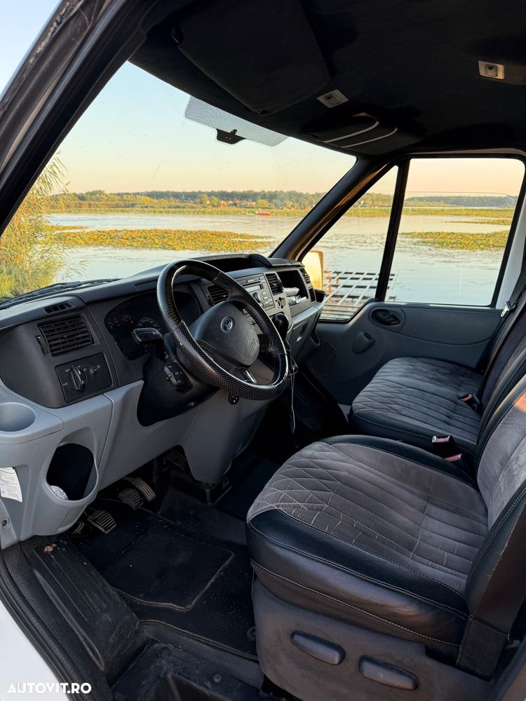 Ford Transit - 12