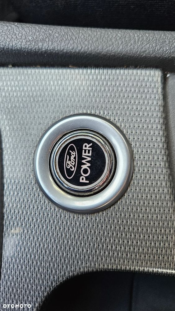 Ford Focus 1.6 TDCi DPF Titanium - 24