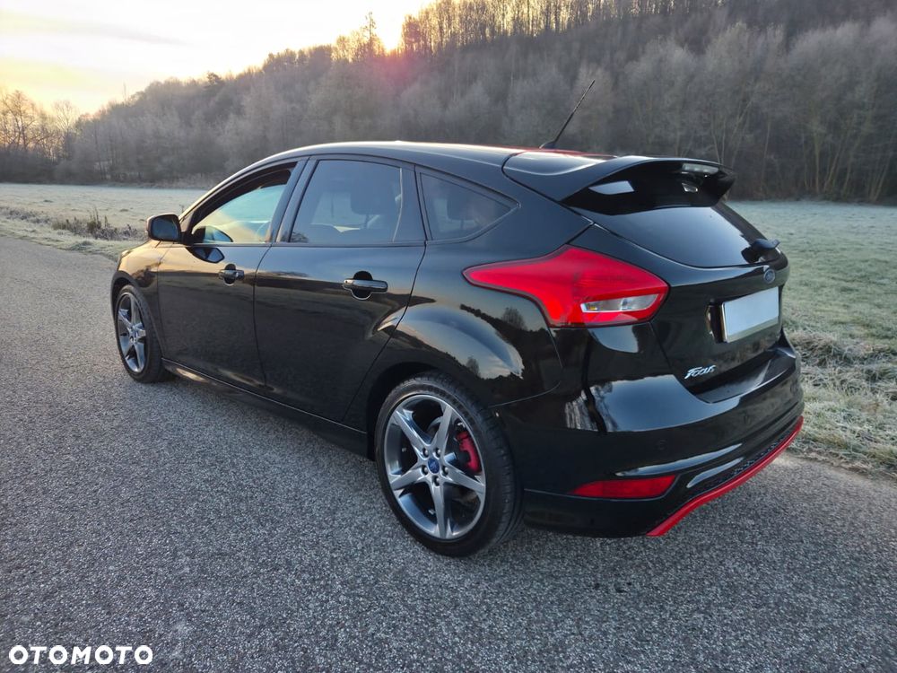 Ford Focus 1.0 EcoBoost ST-Line Red ASS - 10
