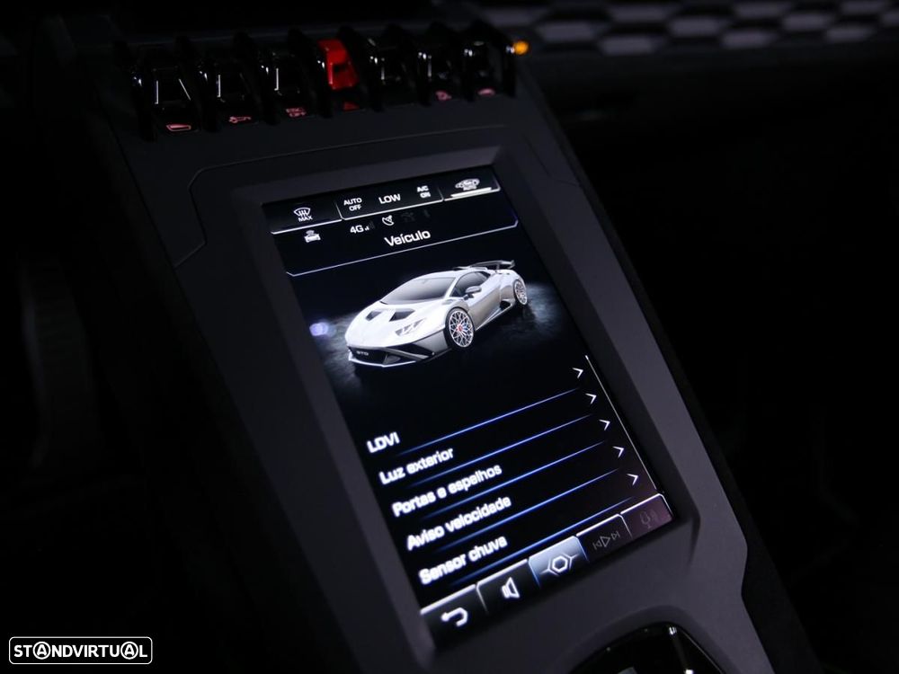 Lamborghini Huracán STO - 30
