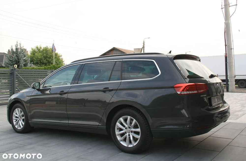 Volkswagen Passat 2.0 TDI BMT Comfortline - 14