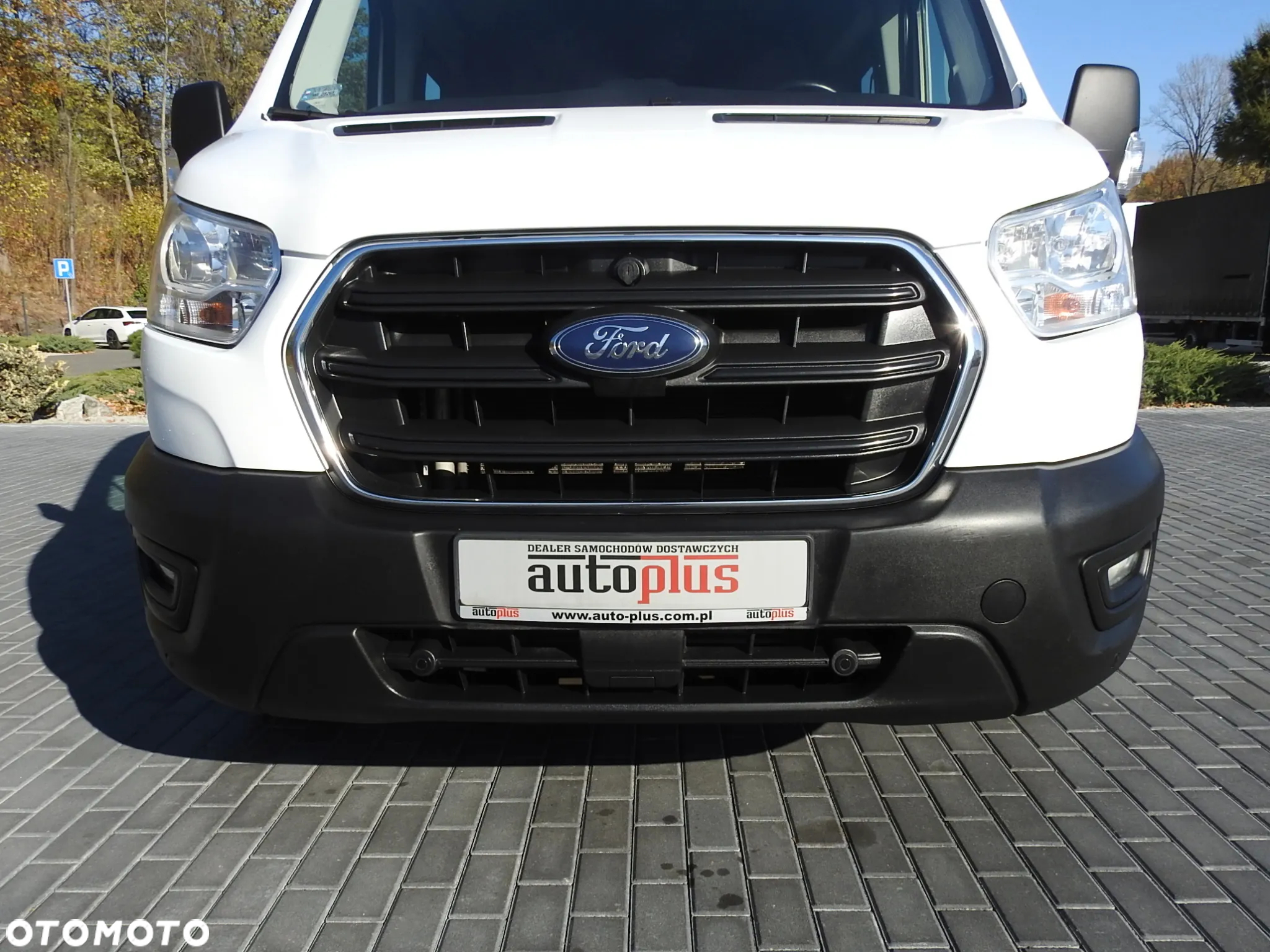 Ford TRANSIT FURGON BRYGADÓWKA 6 MIEJSCA TEMPOMAT KLIMATYZACJA LEDY 130KM [ J78198 ] - 16