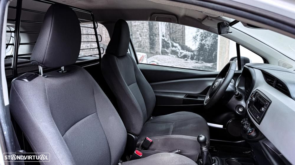Toyota Yaris 1.0 VVT-i Comfort - 4