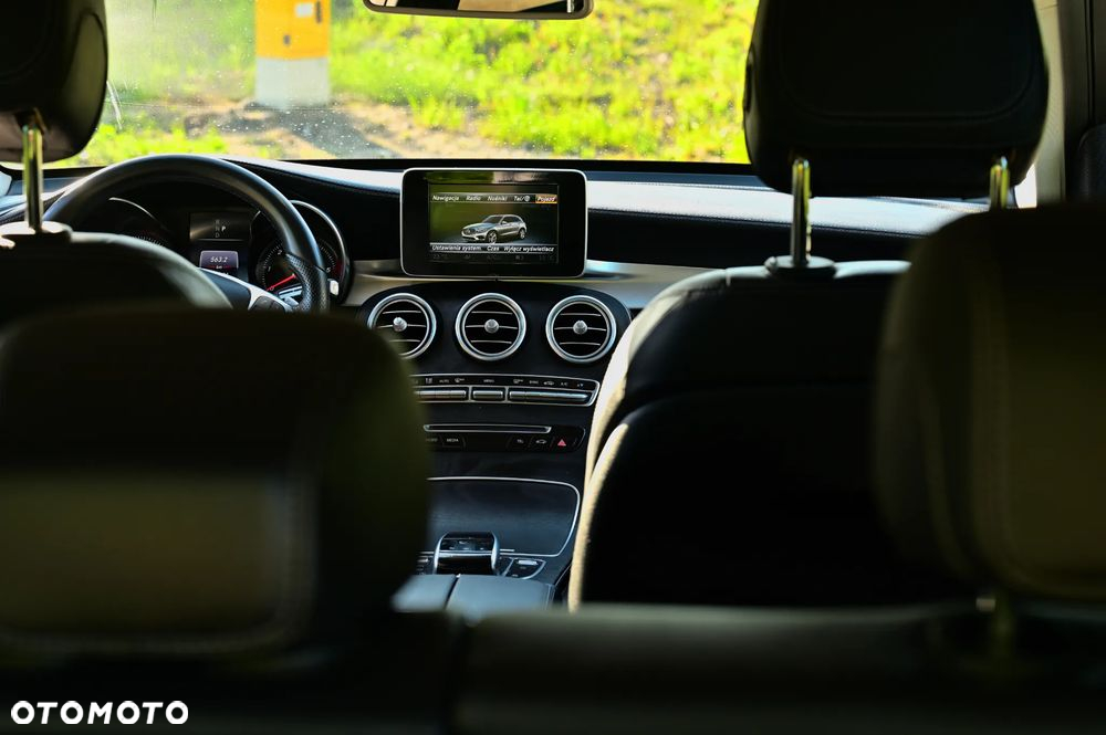 Mercedes-Benz GLC 220 d 4-Matic - 2