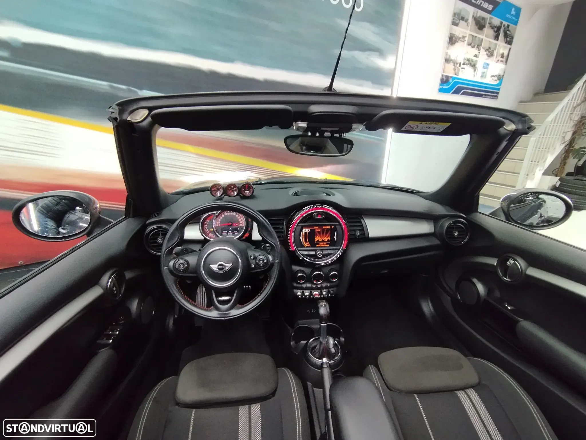 MINI Cabrio John Cooper Works Auto Desportiva - 20