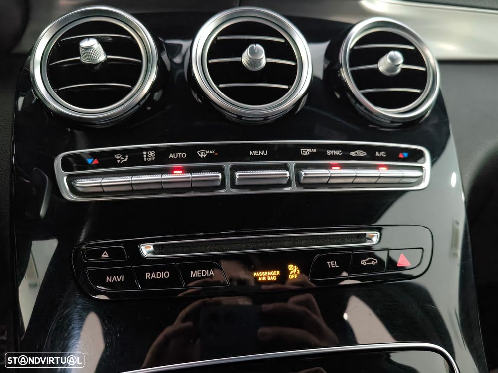 Mercedes-Benz GLC 250 d 4Matic 9G-TRONIC AMG Line - 13