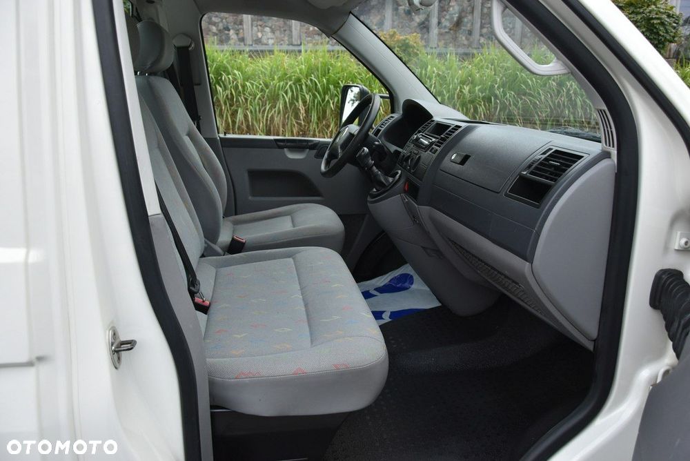 Volkswagen Transporter - 10