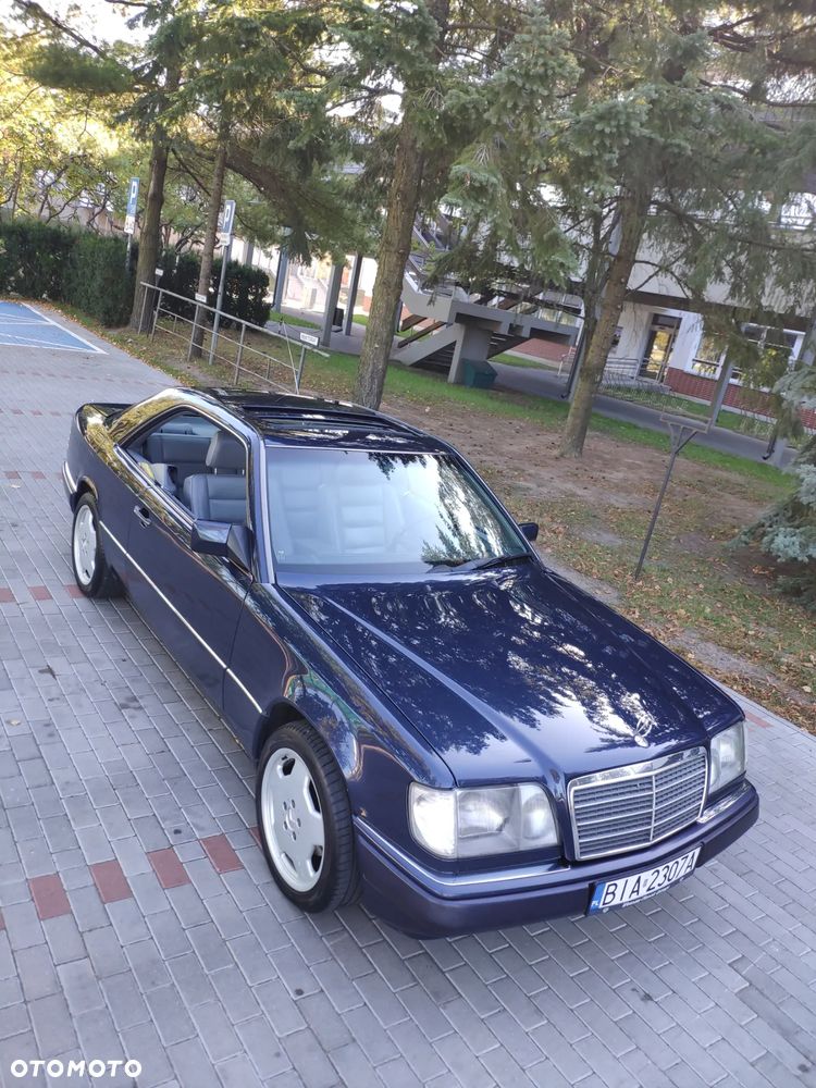 Mercedes-Benz Klasa E ver-200 - 14