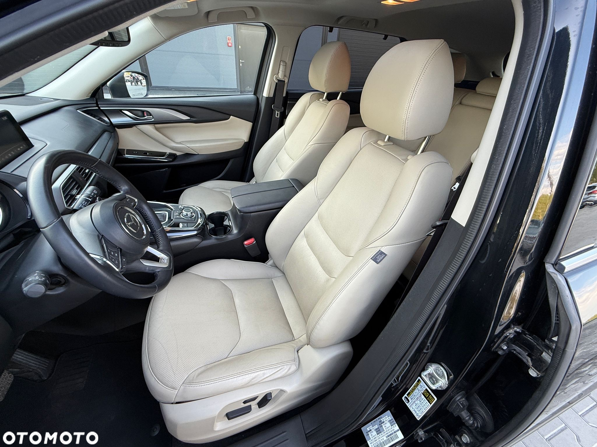 Mazda CX-9 3.7 V6 Limitowana edycja - 17