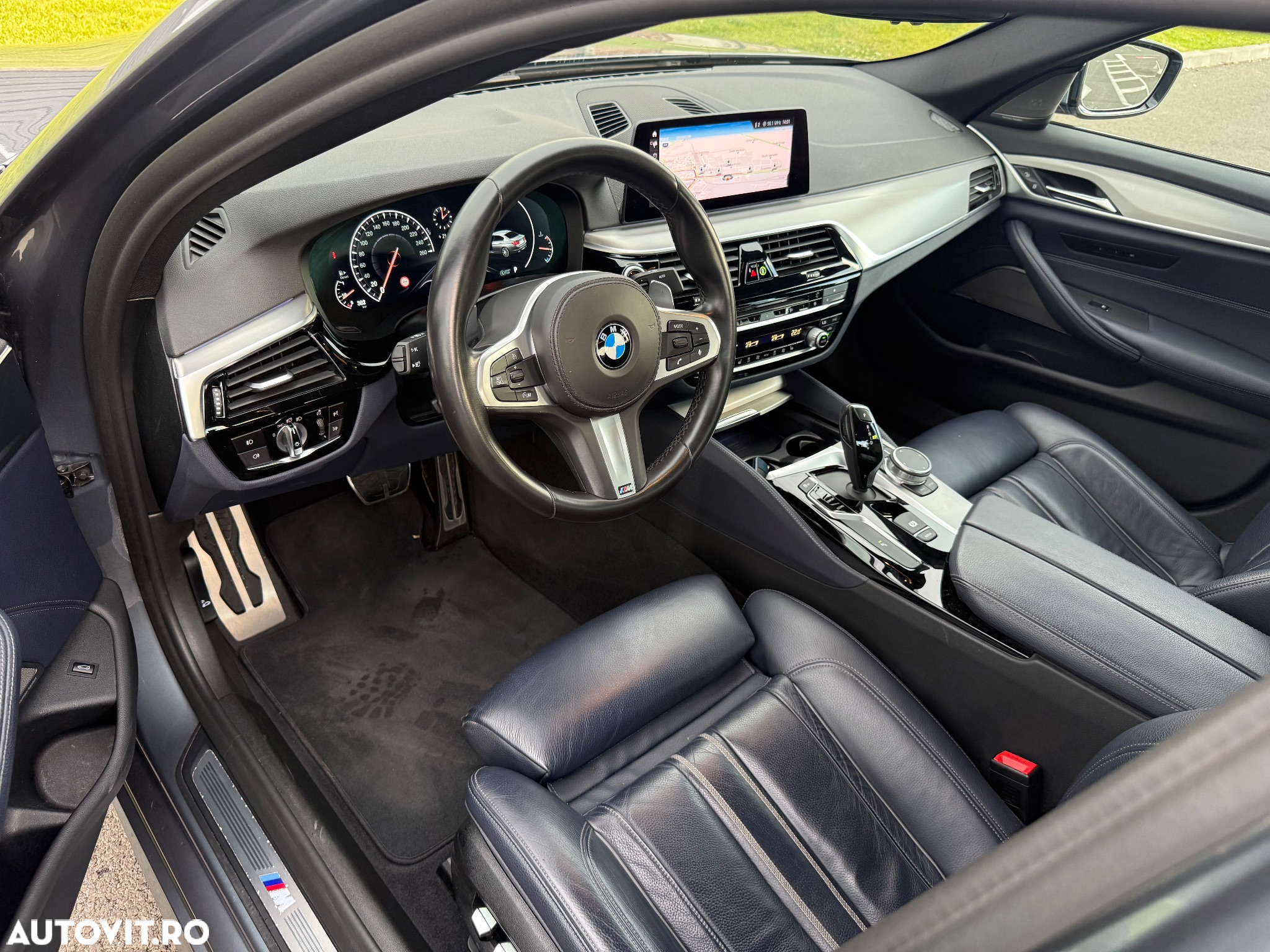 BMW Seria 5 520d Aut. M Sport Edition - 9