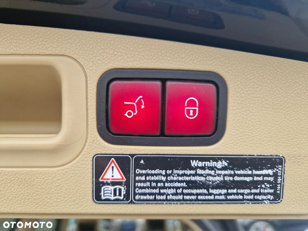 Mercedes-Benz GL - 10