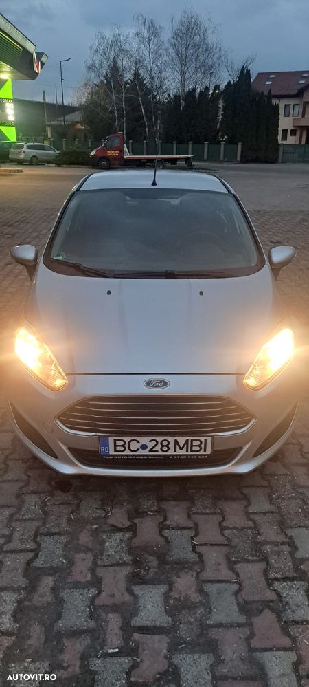 Ford Fiesta 1.6 TDCI DPF Titanium - 3