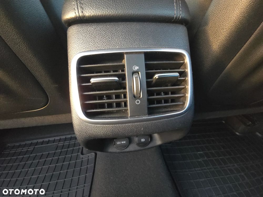 Kia Optima 2.0 M - 33