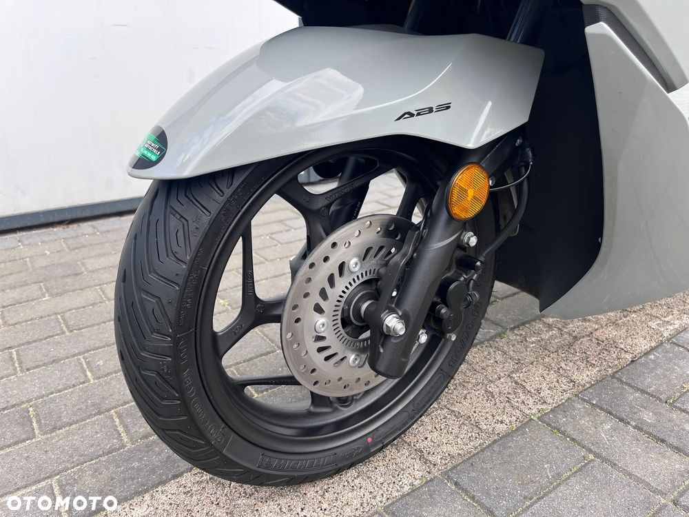 Honda PCX - 9