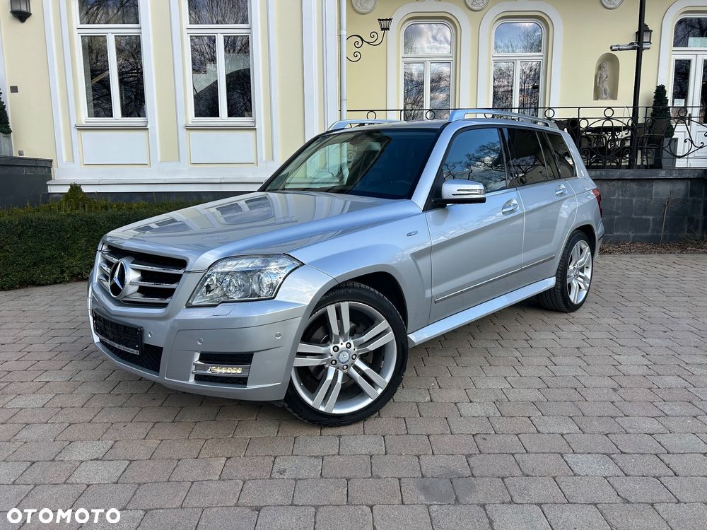 Mercedes-Benz GLK - 1