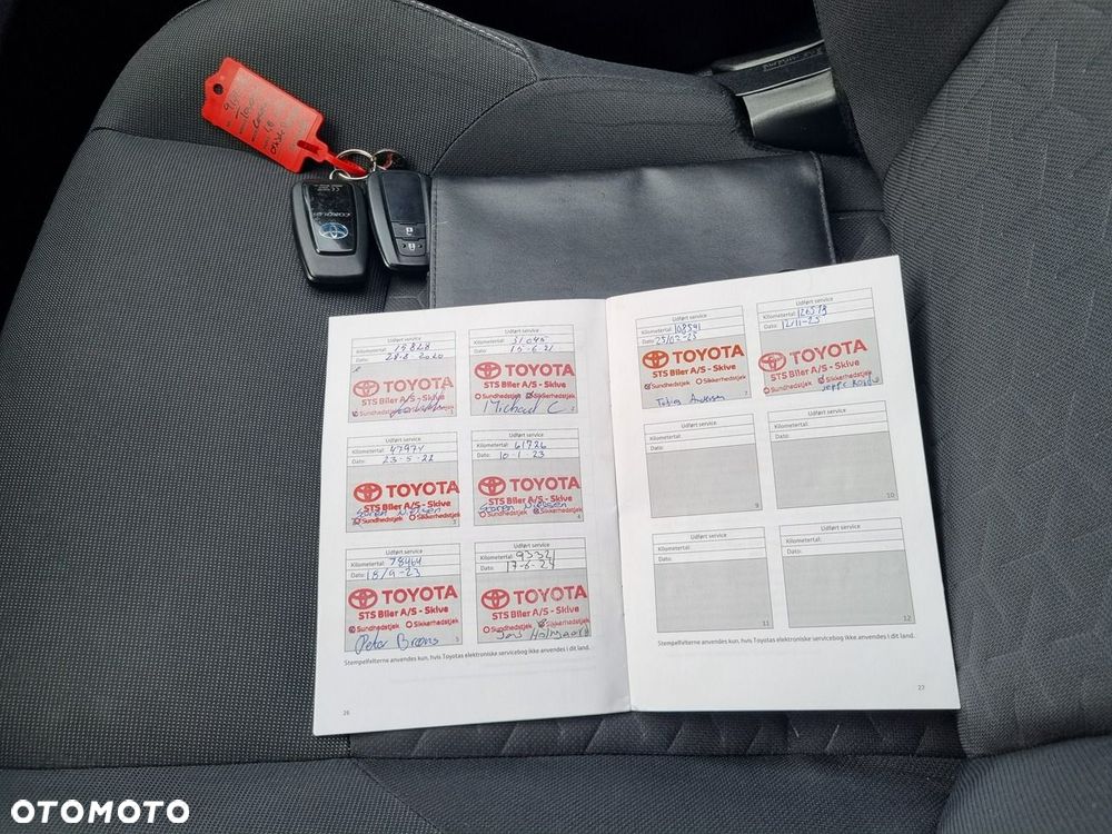 Toyota Corolla 1.8 Hybrid Comfort - 23