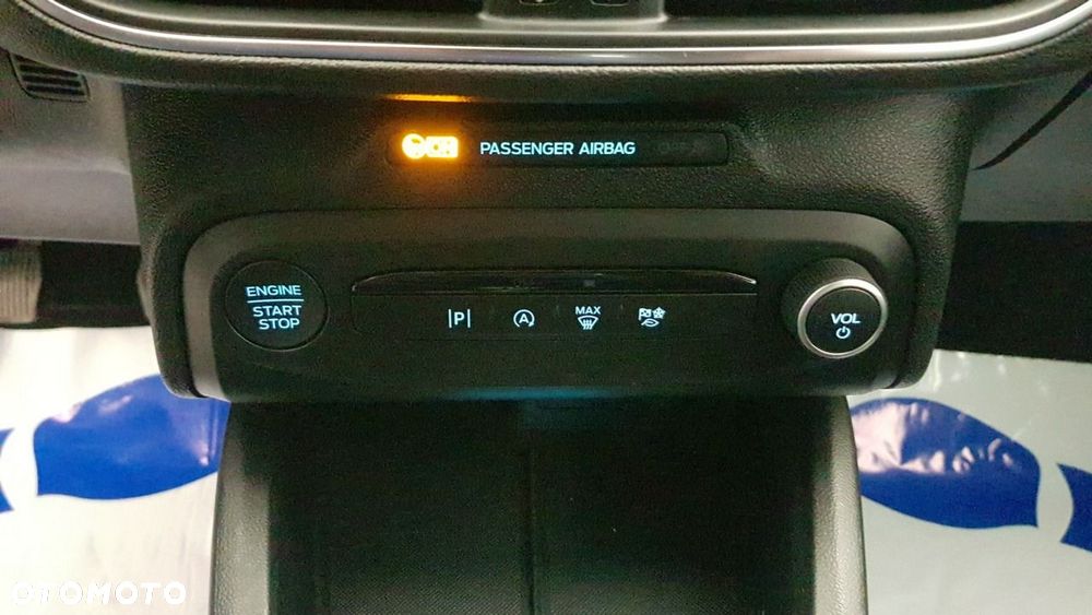 Ford Focus - 25