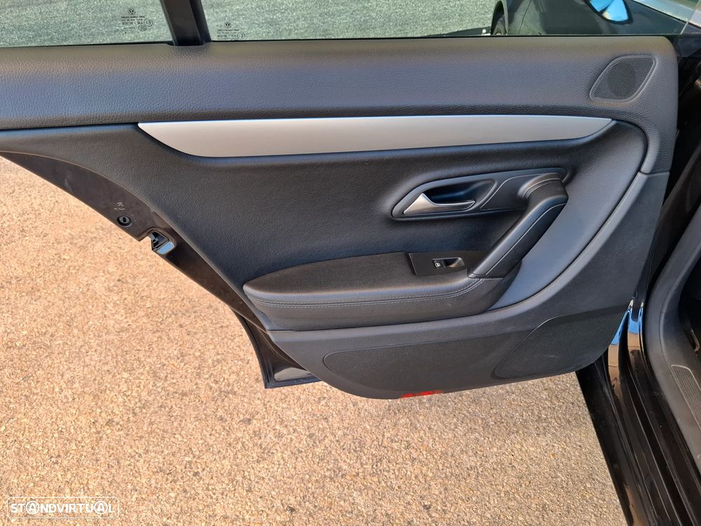 VW Passat CC 2.0 TDi - 38