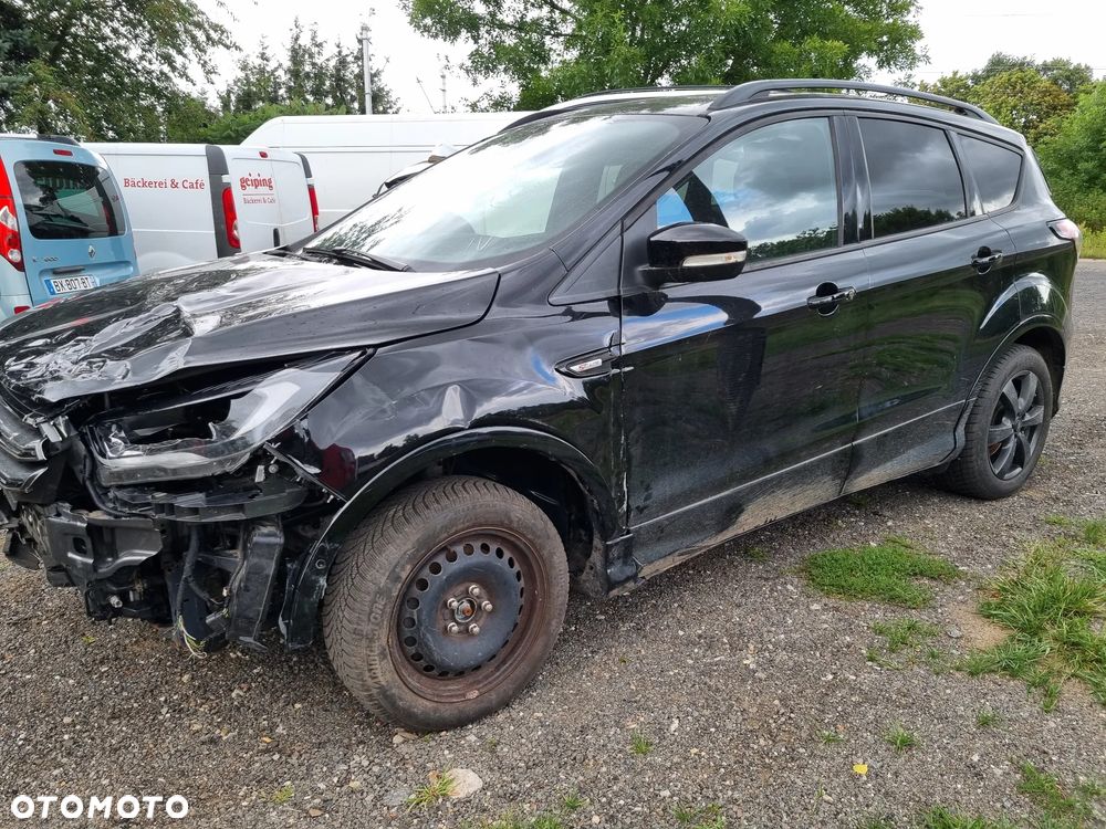 Ford Kuga 1.5 EcoBoost FWD Titanium Plus ASS - 3