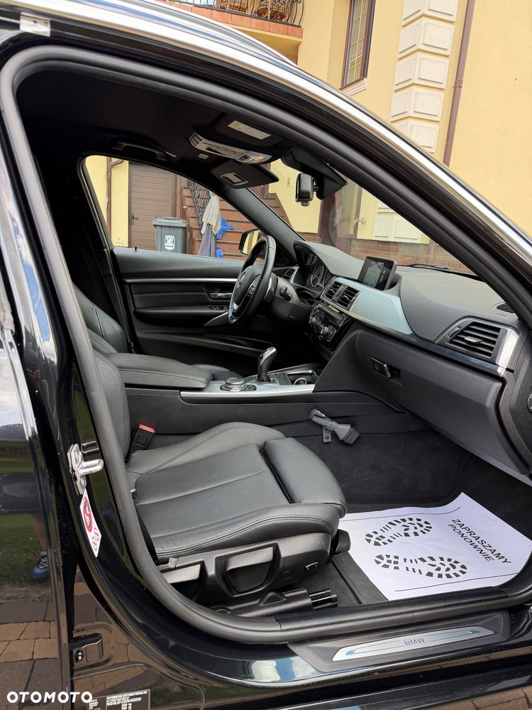 BMW Seria 3 320d Efficient Dynamics Edition Luxury Line - 27
