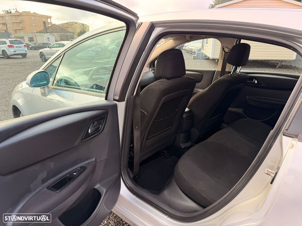 Citroën C4 1.4 16V VTR Pack - 15