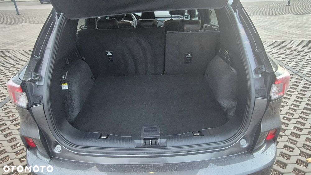 Ford Kuga 2.5P PHEV FWD ST-Line - 12