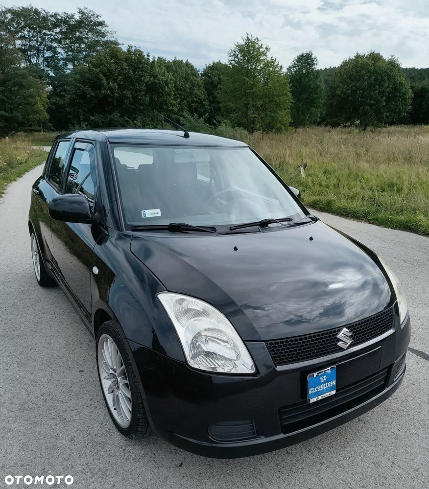 Suzuki Swift 1.3 JB Edition - 4