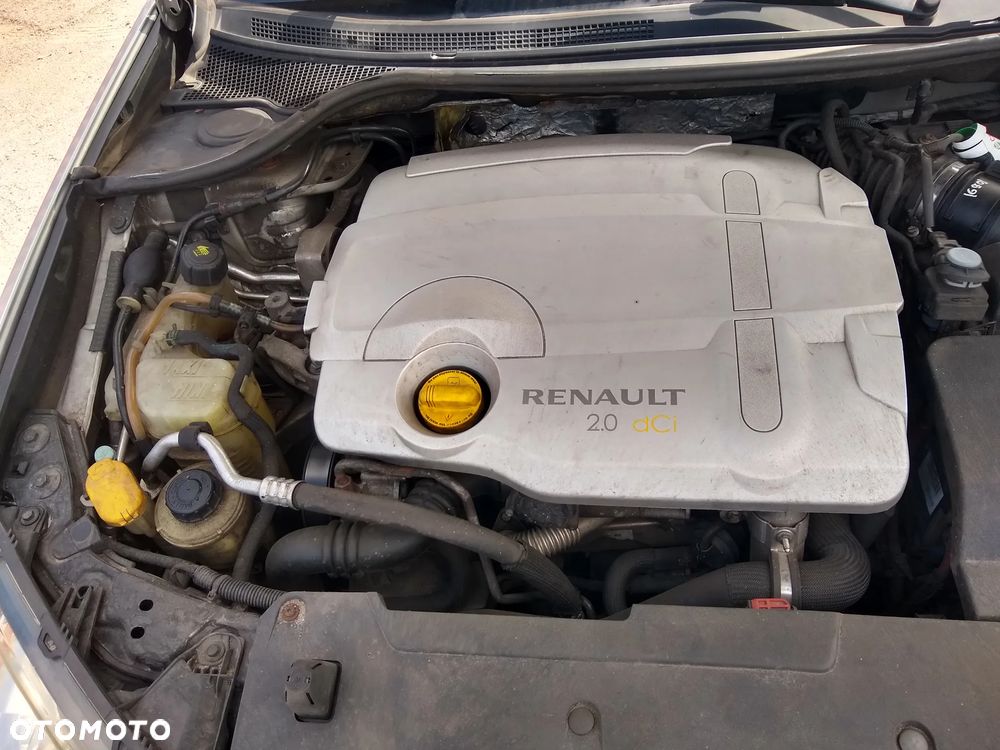Renault Laguna 2.0 DCi FAP GT - 35