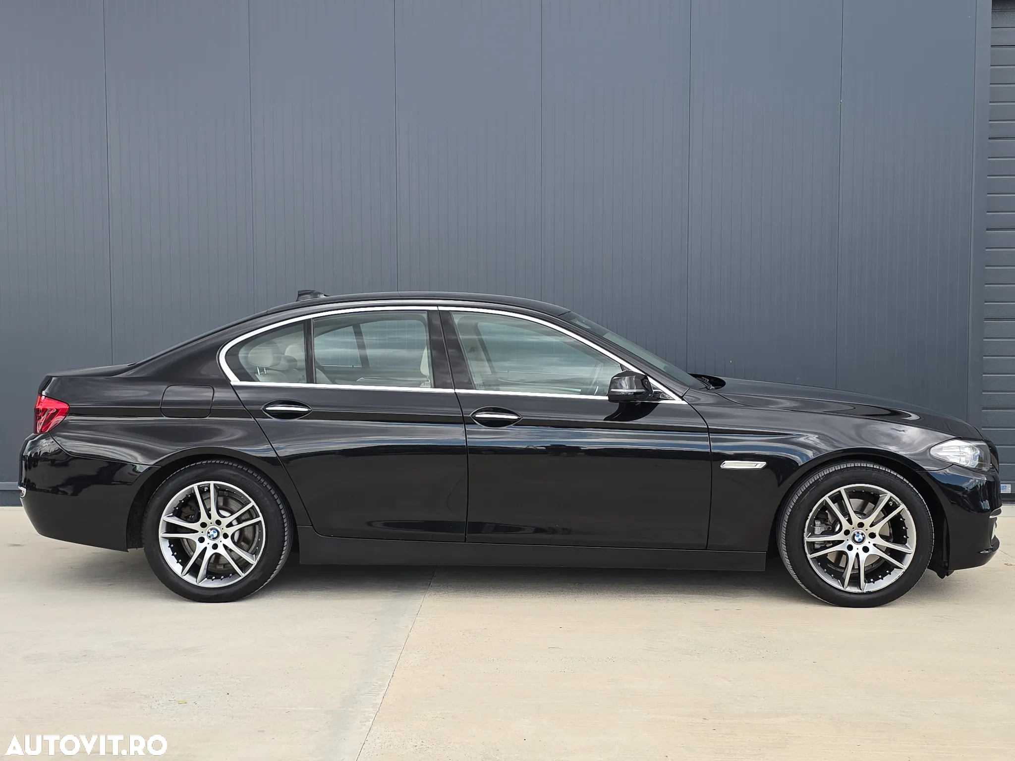 BMW Seria 5 - 21