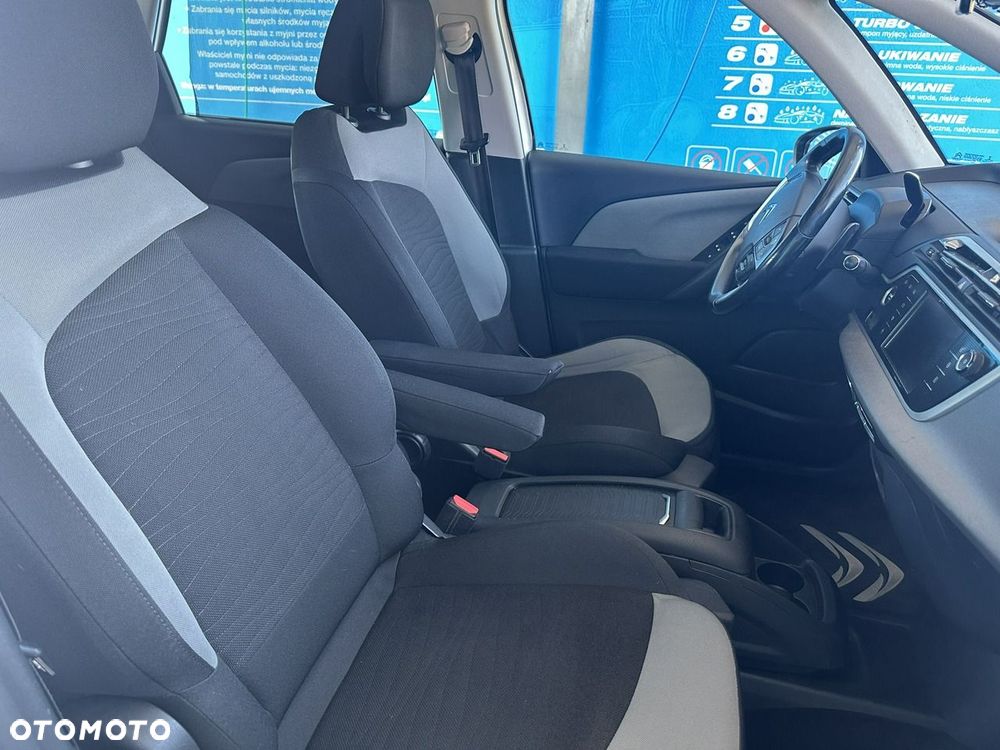Citroën C4 Picasso 1.6 e-HDi Intensive ETG6 - 18