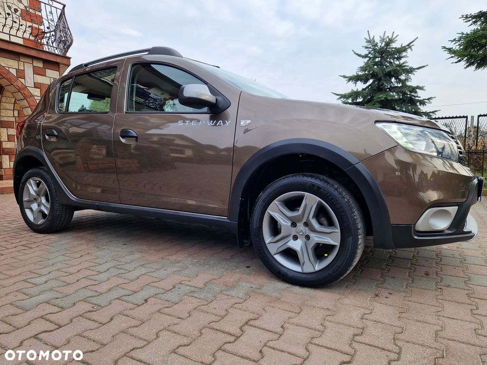 Dacia Sandero Stepway 0.9 TCe Laureate S&S - 11
