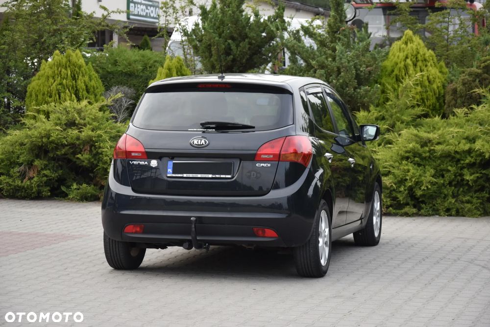 Kia Venga - 26
