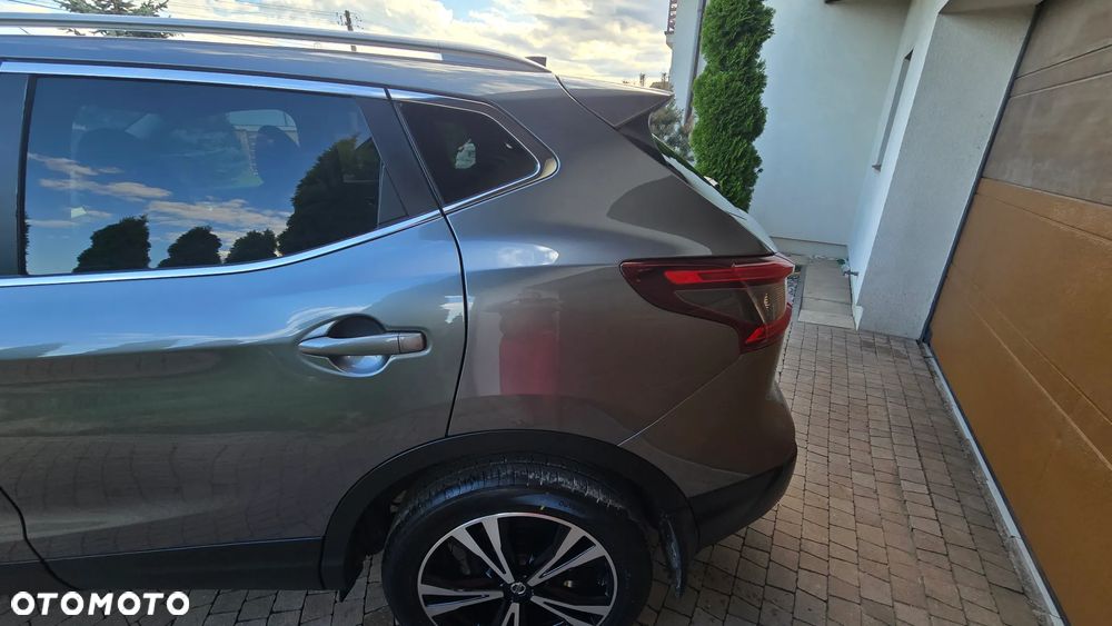 Nissan Qashqai - 23