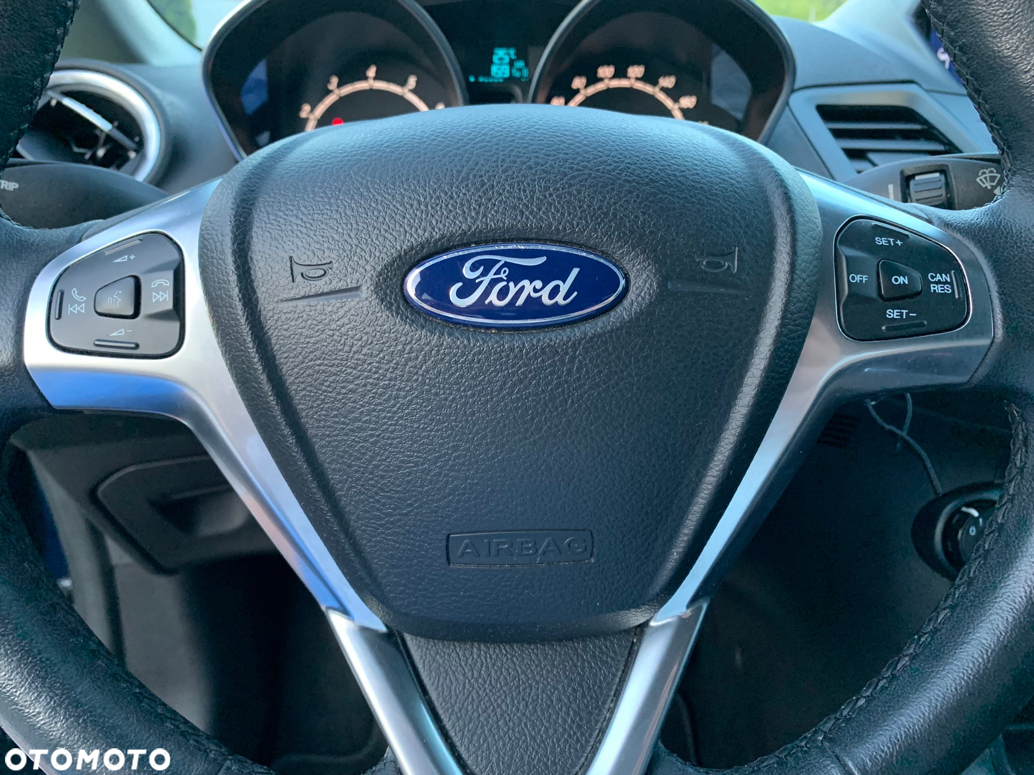 Ford Fiesta 1.25 Silver X Plus - 34