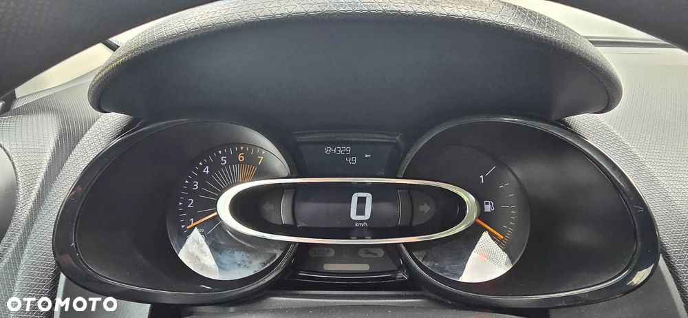 Renault Clio 1.2 16V 75 Experience - 26