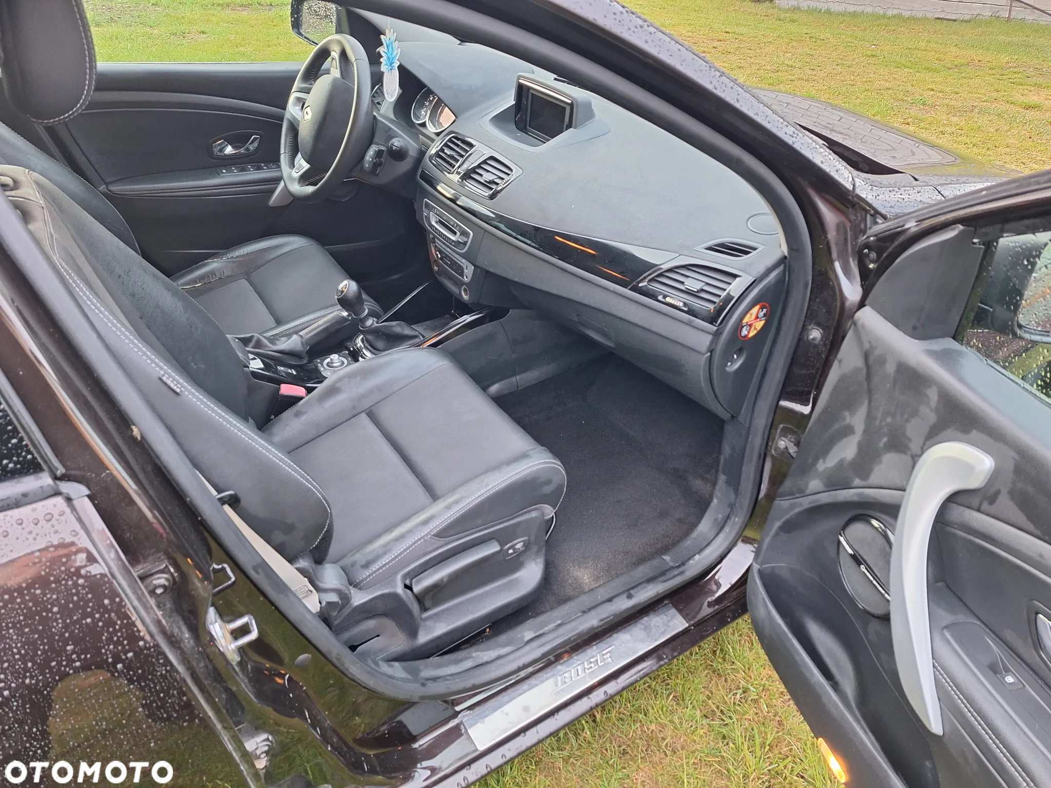 Renault Megane Grandtour ENERGY TCe 115 Start & Stop Bose Edition - 8