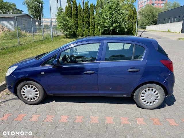 Opel Corsa 1.3 CDTI Essentia - 4