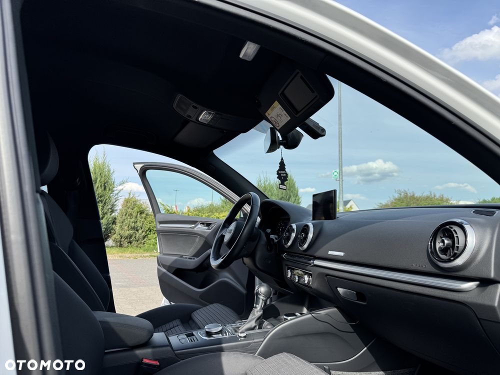 Audi A3 Limousine 35 TFSI S tronic - 21