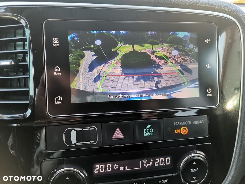 Mitsubishi Outlander 2.0 4WD Plus - 11