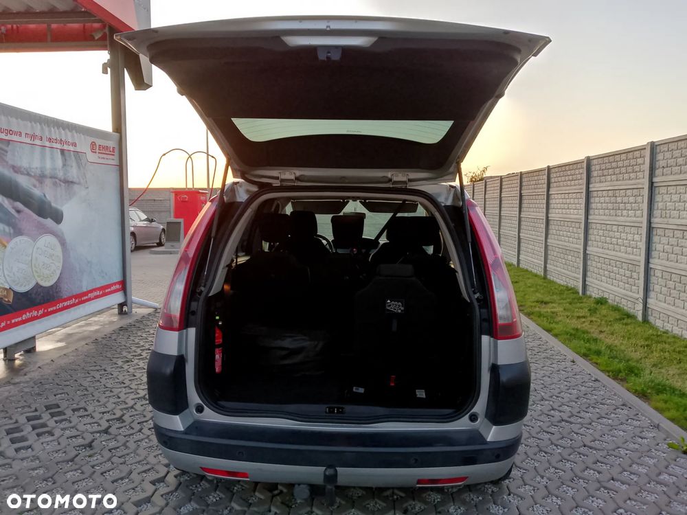 Citroën C4 Grand Picasso 1.6 HDi FAP ESG6 Style - 9