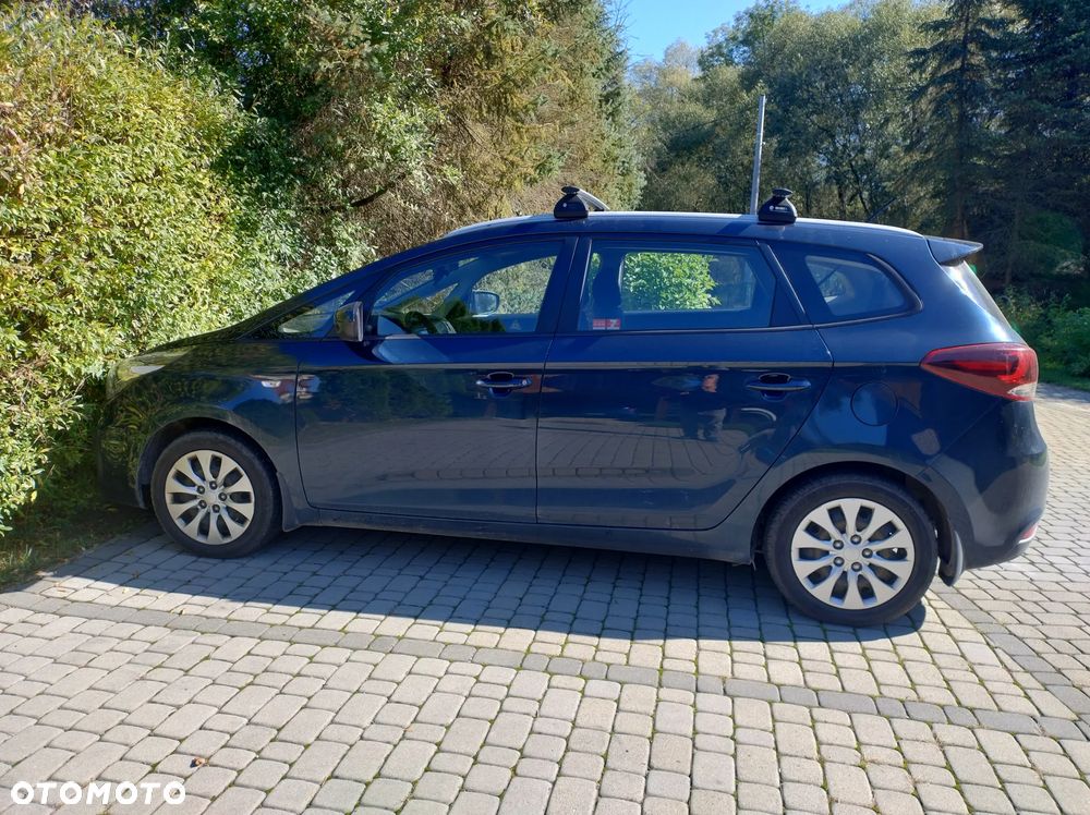 Kia Carens