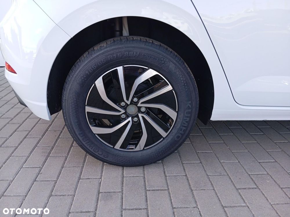 Volkswagen Polo - 19