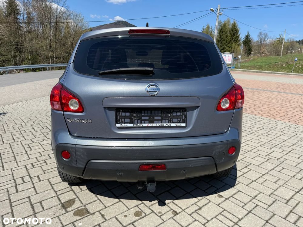 Nissan Qashqai 2.0 dCi 4 x 4 DPF acenta - 6
