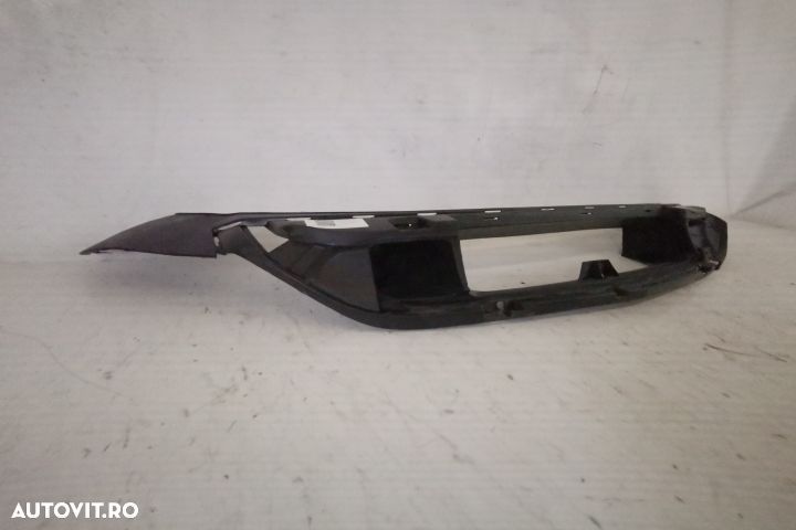 Suport  Fusta Spoiler Bara Fata Original In Stare Buna  Mercedes-Benz - 2