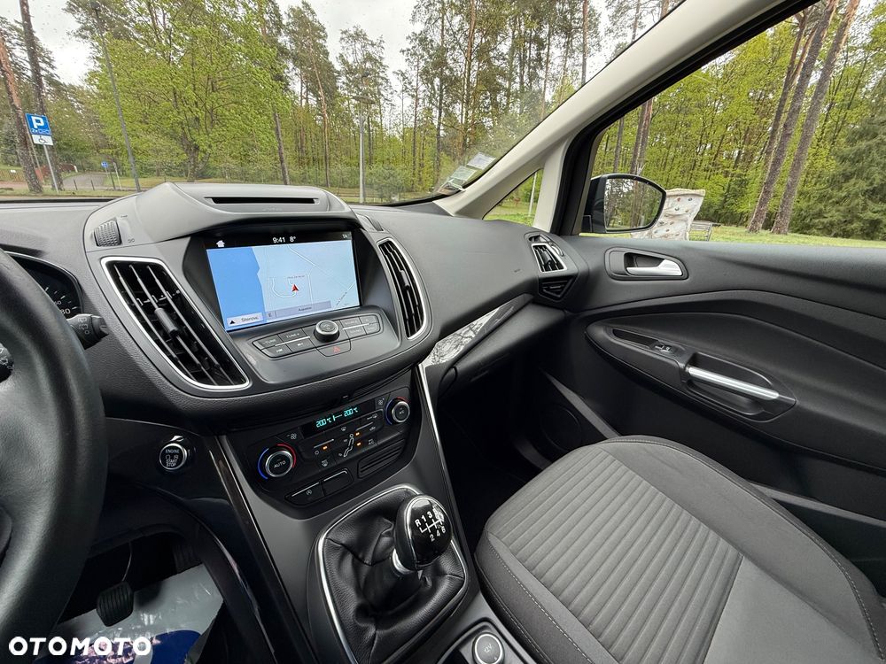 Ford C-MAX - 32