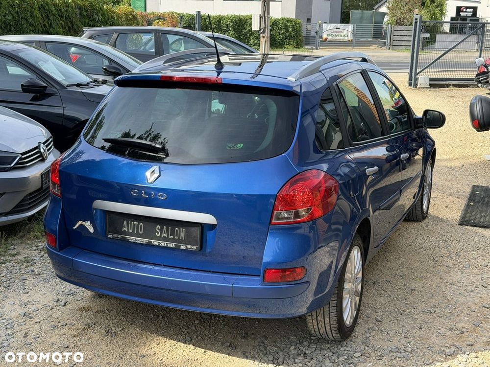 Renault Clio - 6