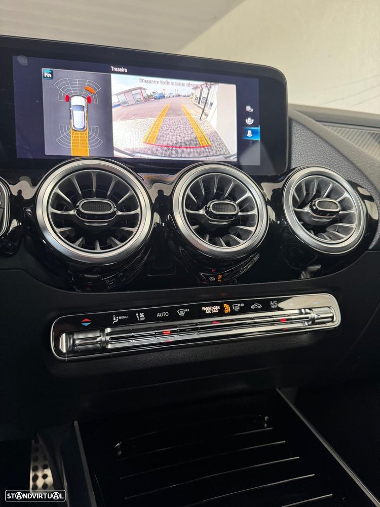 Mercedes-Benz GLA 250 e 8G-DCT AMG Line - 17