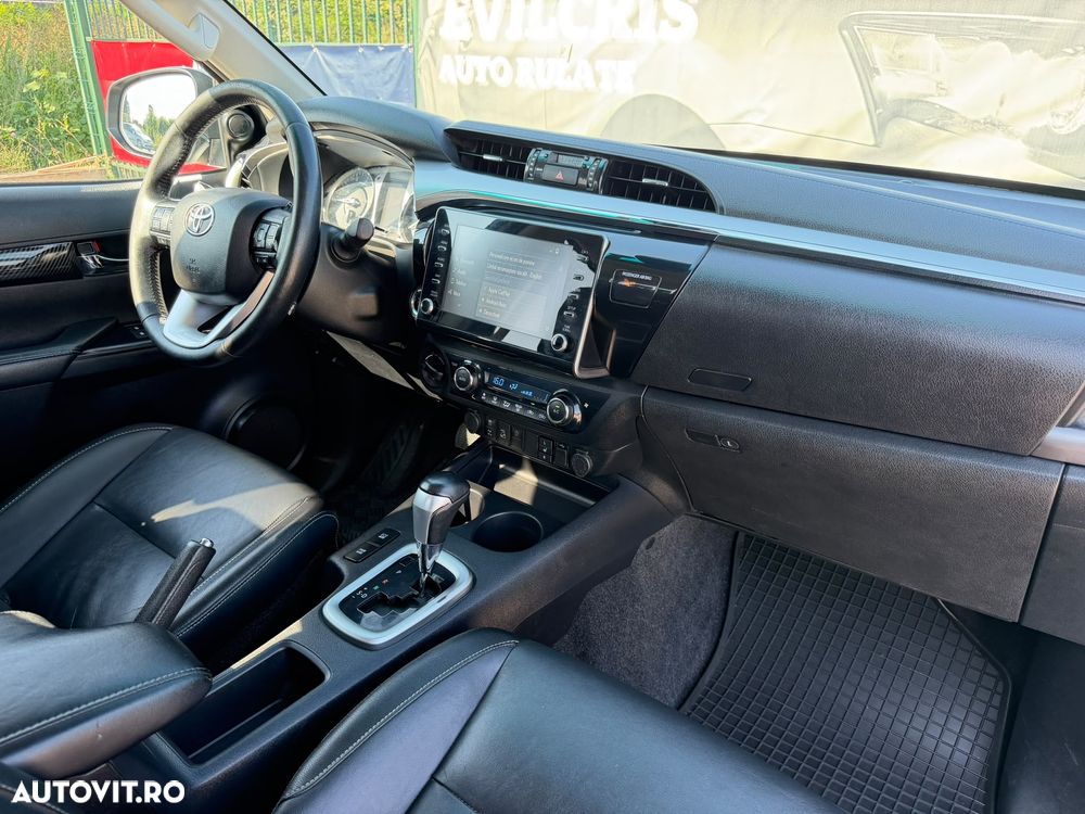 Toyota Hilux 2.8D 204CP 4x4 Double Cab AT Executive - 20